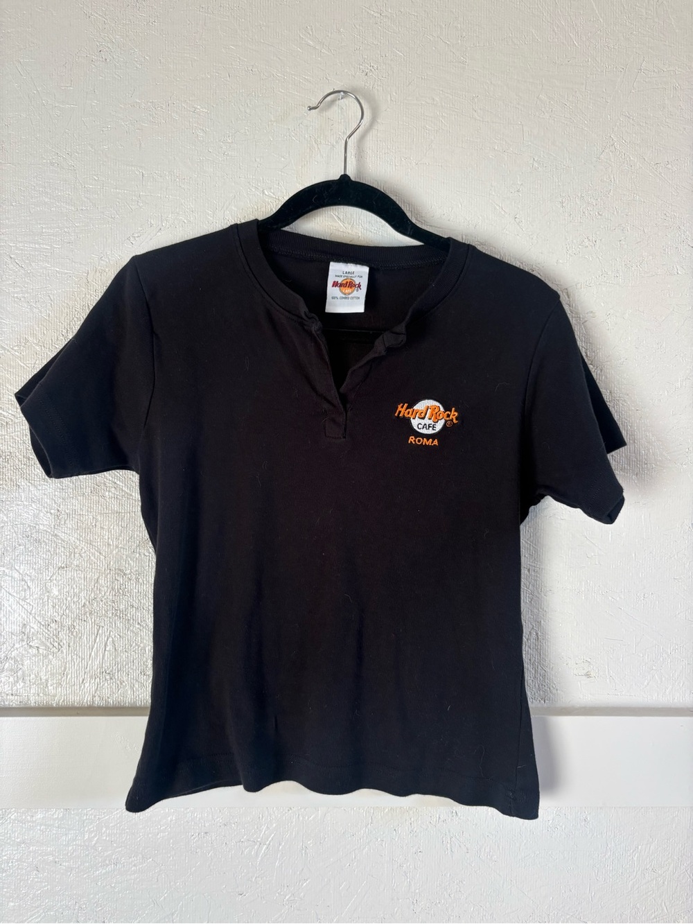 Vintage Y2K Hard Rock Cafe Roma Logo Baby V-neck Tee